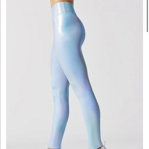 Carbon 38 luminous high rise full length legging